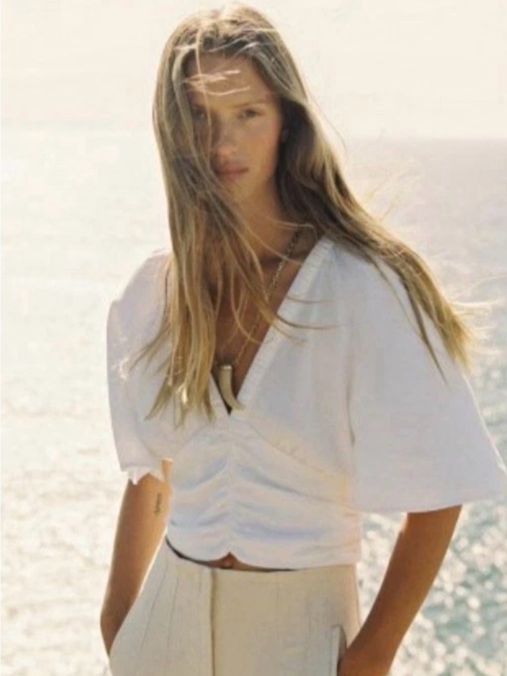 Zara Flutter Sleeve V-Neck Blouse | White | Sz S New